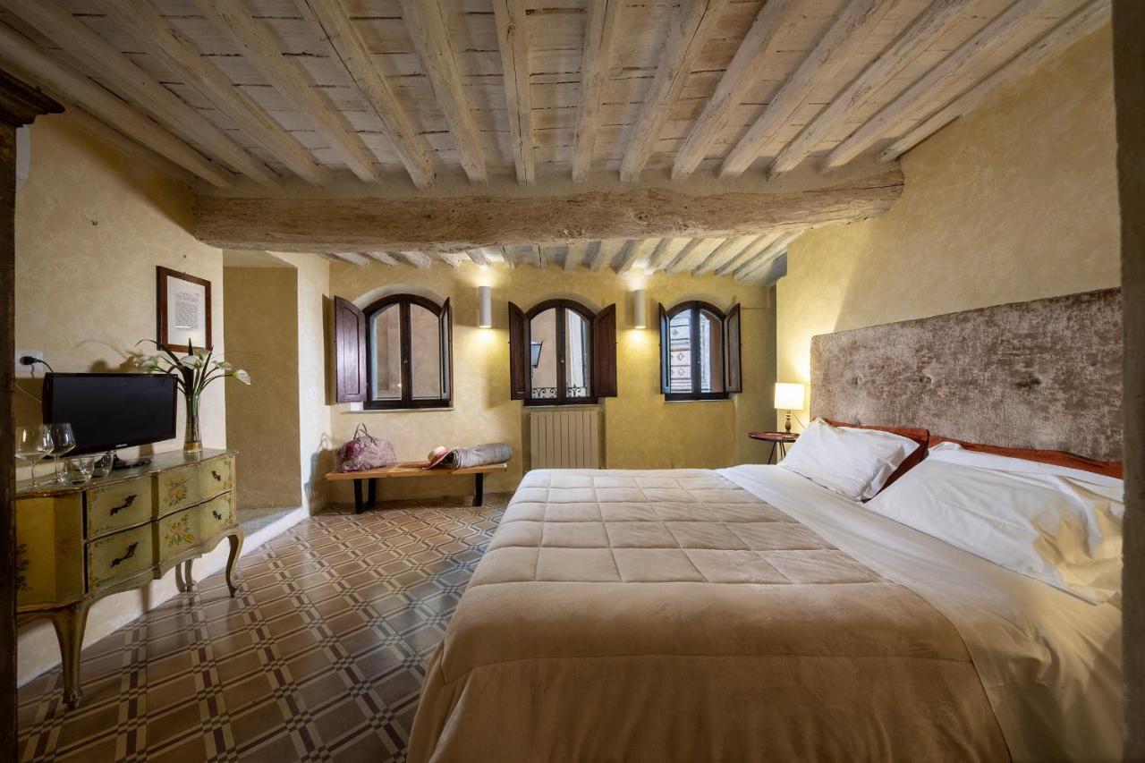 Il Battistero Siena Residenza D'Epoca Bed & Breakfast ภายนอก รูปภาพ